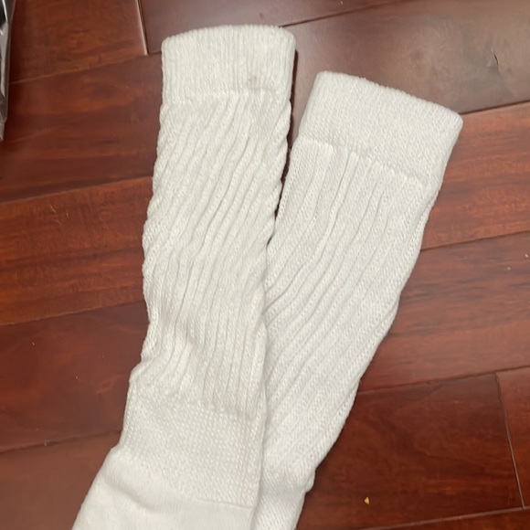 Summer Fridays Socks - Picture 2 of 2